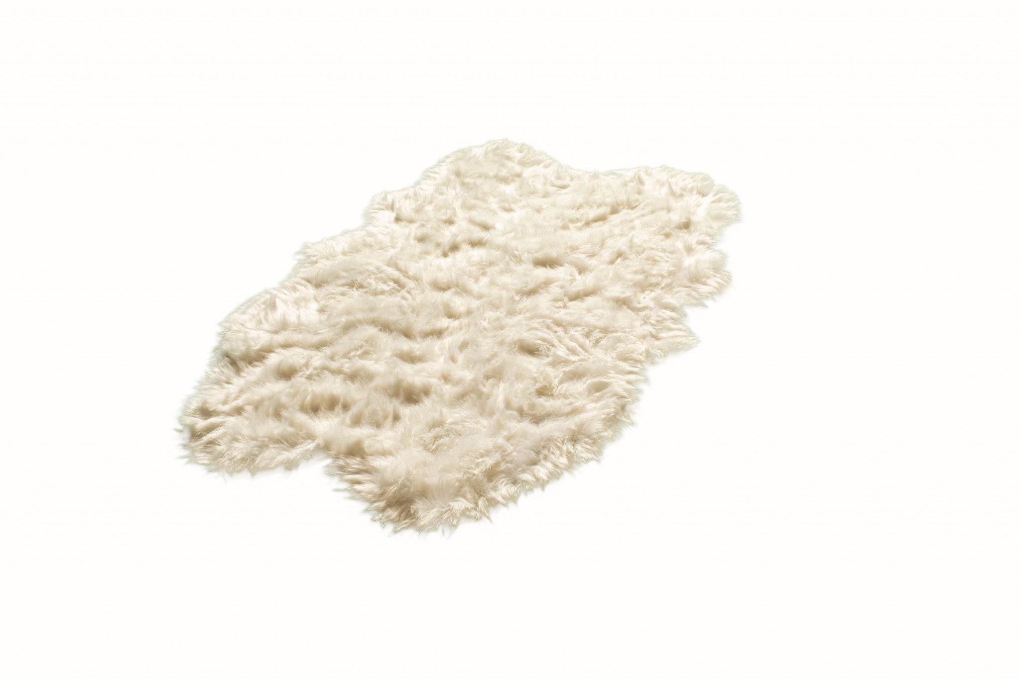 48" X 72" X 1.5" Off White Faux Sheepskin Area Rug