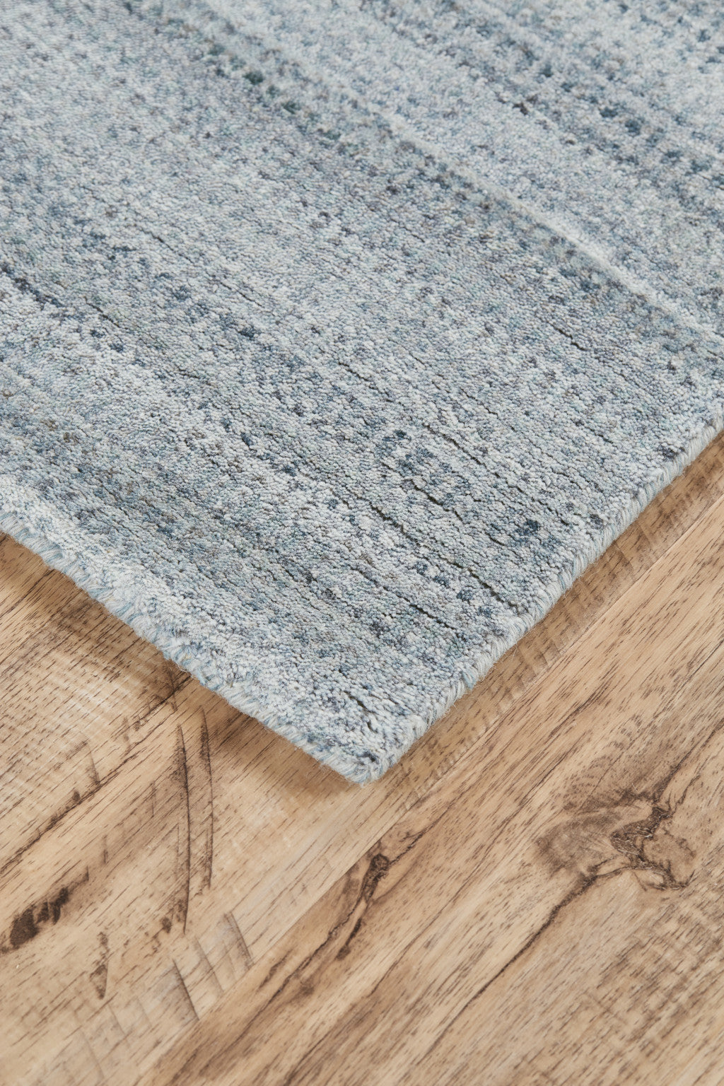 10' X 13' Green Blue And Tan Ombre Hand Woven Area Rug