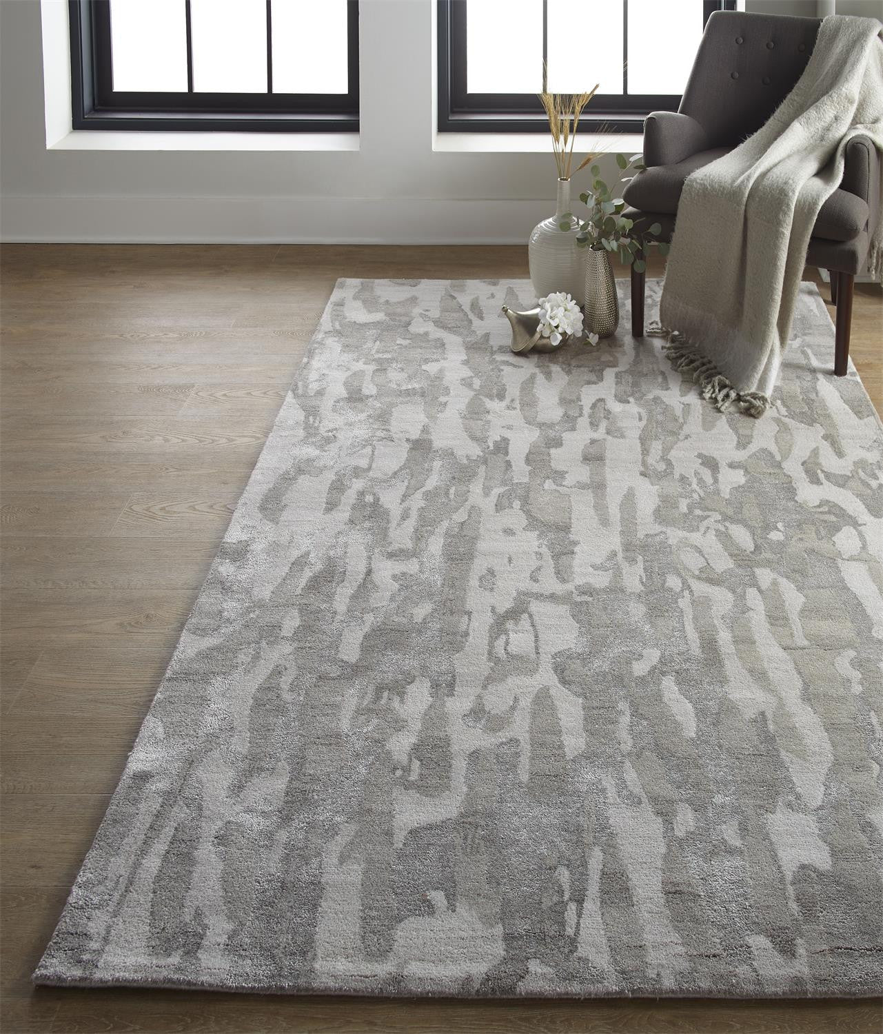 4' X 6' Gray Taupe And Silver Abstract Tufted Handmade Area Rug