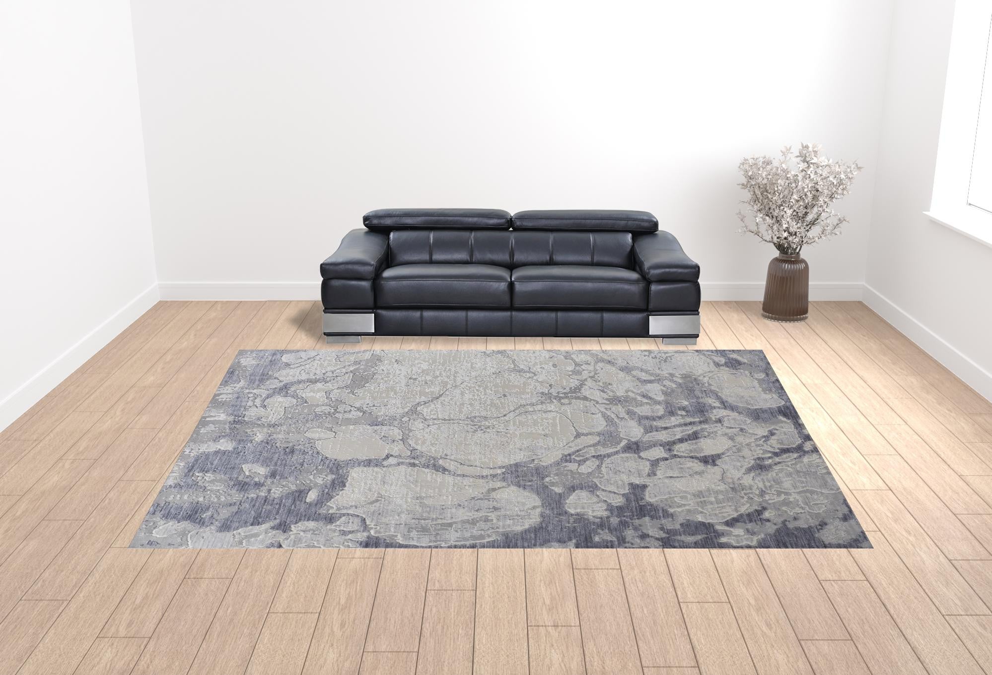 4' X 6' Ivory And Blue Abstract Power Loom Distressed Area Rug