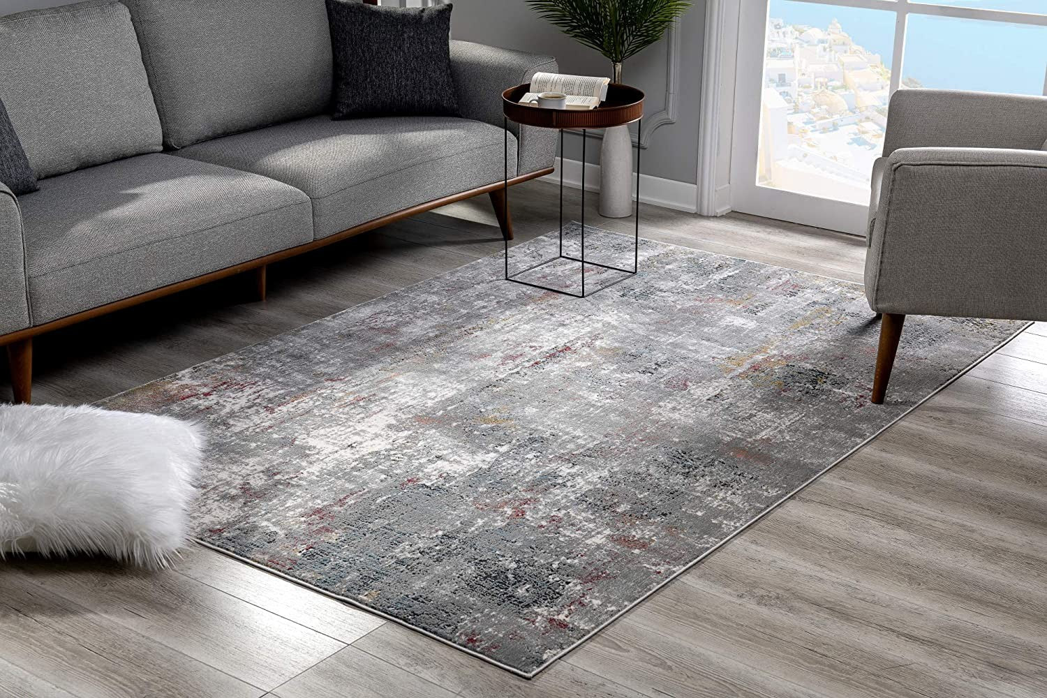 5’ X 8’ Gray And Ivory Abstract Area Rug